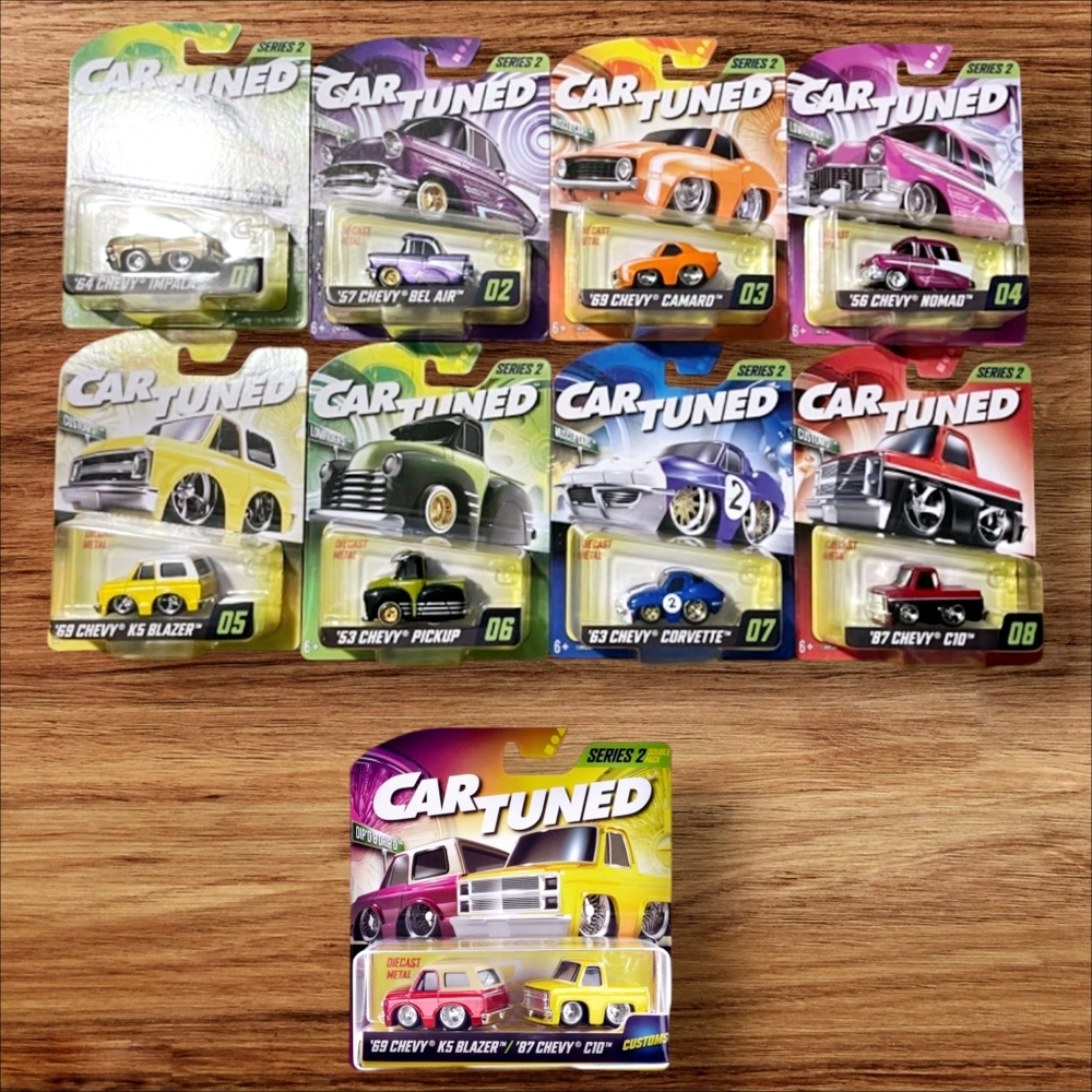 MGA Entertainment Car Tuned Series 2 Diecast Full Set (1-8) + 2 Pack